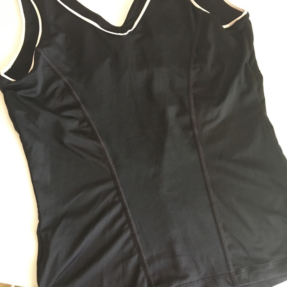 Nike Dri Fit Tank - Picture 4 of 7